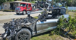¡De impacto! Huida en un Mustang robado terminó con impresionante choque en Florida (VIDEO)