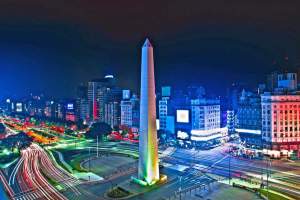 Tricolor venezolano será iluminado en el Obelisco de Buenos Aires por el #5Jul