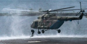 Tragedia aérea en Siberia: al menos seis fallecidos en accidente de helicóptero con turistas