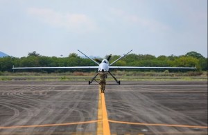 Un caza ruso voló peligrosamente cerca y atacó a un dron de EEUU en Siria