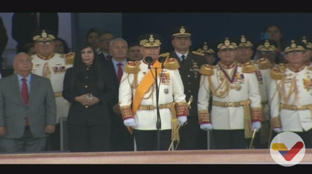 Maduro no apareció en el Paseo Los Próceres durante el breve desfile militar este #5Jul