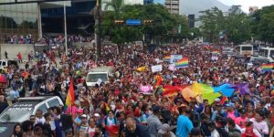 EN VIDEO: comunidad Lgbt se moviliza en Caracas por la igualdad de derechos este #2Jul
