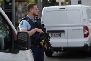 Aumentó a tres el número de fallecidos tras tiroteo en la capital de Nueva Zelanda
