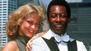 Xuxa reveló detalles íntimos de su relación con Pelé en un nuevo documental: “Fue la primera vez que tuve sexo con un hombre”