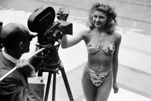 El origen de la bikini: una propuesta indecente lanzada por una stripper que cayó como una bomba anatómica
