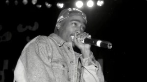 Policía de Las Vegas registró vivienda ligada al asesinato del rapero Tupac Shakur en 1996