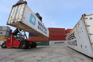 Bloomberg Línea: Suspenden servicios de envíos marítimos a Venezuela hasta nuevo aviso