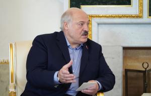 Lukashenko advierte sobre plan del grupo Wagner para atacar Polonia