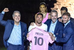 Con una ovación tremenda, Messi fue presentado como nuevo jugador de Inter Miami (VIDEO)