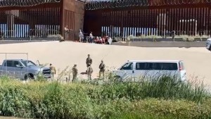 Desafiaron a la Guardia Nacional: Venezolanos intentaron cruzar a EEUU, pero no todos corrieron con suerte