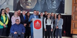 Chavismo extiende postulaciones para elegir a nuevos candidatos a rectores del CNE