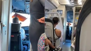 El curioso motivo por el que piloto de avión no le comunicó a los pasajeros el destino (VIDEO)