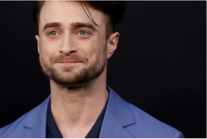 Daniel Radcliffe transformó su cuerpo para interpretar un personaje y luce irreconocible