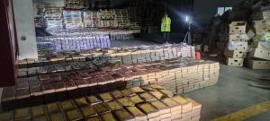 Decomisan en España cargamento récord de 9,5 toneladas de cocaína proveniente de Ecuador