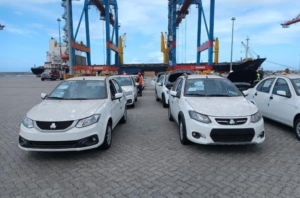 Arribó al puerto de La Guaira nuevo lote con mil carros iraníes que serán vendidos por código QR