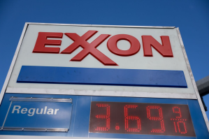 Exxon recibirá 77 millones de dólares por nacionalización de dos proyectos en tiempos de Chávez