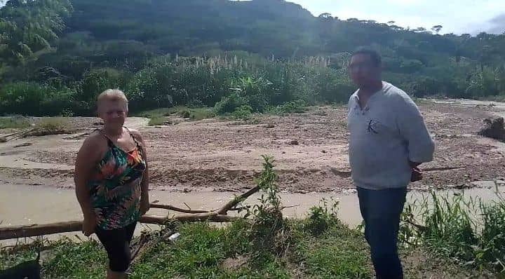 Táchira: Al menos 20 familias completamente aisladas en Camirí reciben alimentos a través de una guaya