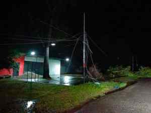 Guasdualito, La Victoria y El Amparo sin servicio eléctrico tras fuertes vientos reportados en Apure