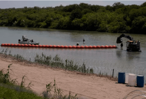 México y EEUU crearon grupo de trabajo para retirar boyas que instaló Texas en río Bravo