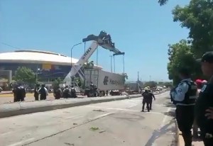 Activaron vías alternas de contraflujo en la autopista Caracas – La Guaira tras accidente