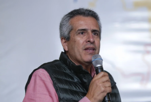 Gobernadores de Colombia piden a Petro cambiar al ministro que los tildó de “hipócritas”