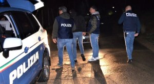 Piden la castración química para siete hombres tras la violación en grupo de una joven en Italia