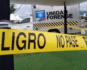 Hallaron el cuerpo sin vida de anciano en la autopista Caracas – La Guaira (FOTO)