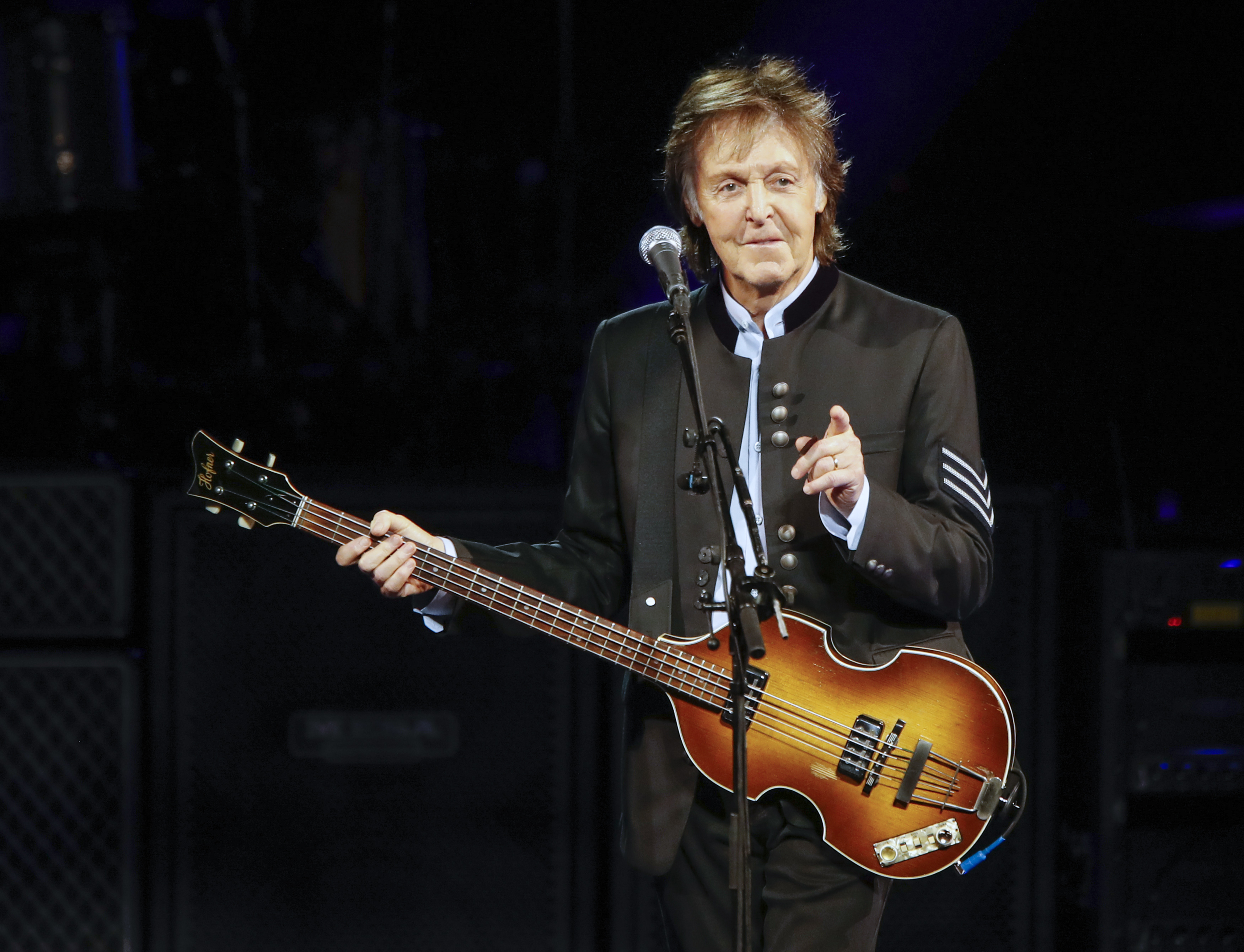 El bajo perdido de McCartney: La búsqueda del tesoro musical que desapareció hace más de 50 años