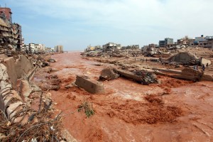 En imágenes: la mortal inundación tras el devastador paso del ciclón Daniel en Libia