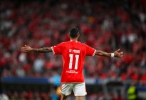 Di María le dio la victoria al Benfica en un disputado clásico portugués