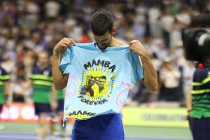 Djokovic rindió homenaje a Kobe Bryant tras ganar su Grand Slam número 24 (Video)