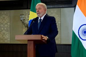 Lula expresó su seria preocupación a Maduro por el conflicto que tiene con Guyana