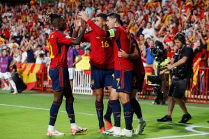 España vapuleó a Chipre para mantenerse por buen camino hacía la Eurocopa 2024