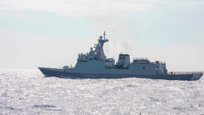 Buques de EEUU y Filipinas realizaron maniobras conjuntas por primera vez en aguas disputadas con China