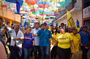 Capriles suspendió su campaña para la Primaria por motivos personales