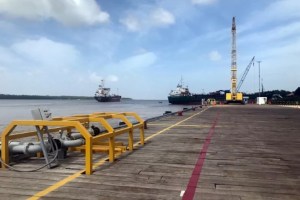 Guyana dio luz verde a ocho petroleras para perforar sus aguas pese al reclamo de Venezuela