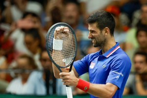Serbia, a la fase final: Djokovic dio el punto clave en el encuentro ante España
