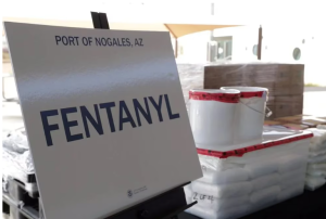 Los súper laboratorios de fentanilo en Canadá, una nueva amenaza para la epidemia de opioides en EEUU