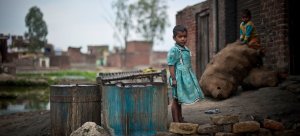 Más de 300 millones de niños viven en una situación de pobreza extrema, según la ONU