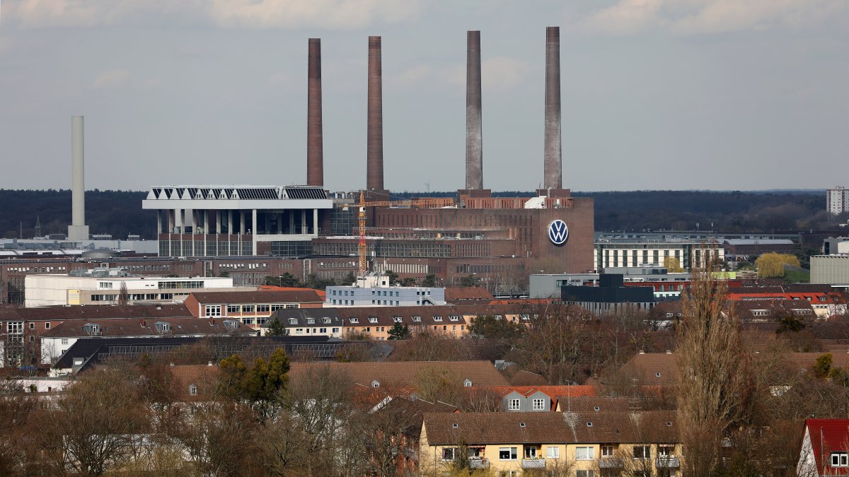 Redada en la sede de Volkswagen en Alemania por pagos ilegales a miembros del comité de empresa
