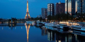 Lo que nadie sabía: La razón por la que está prohibido hacer fotos de la Torre Eiffel de noche