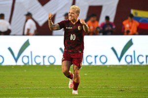 Preocupación en la Vinotinto tras lesión de Yeferson Soteldo con el Santos