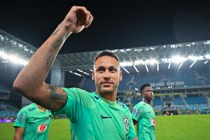Neymar aseguró que espera un partido difícil ante la Vinotinto