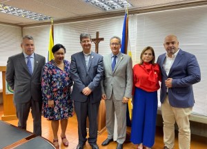 Bancamiga y la Ucab suscribieron alianza estratégica de cooperación interinstitucional