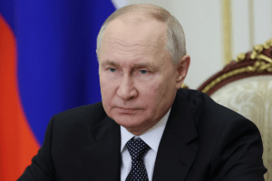 El Kremlin mantiene la incertidumbre sobre los planes de reelección de Putin