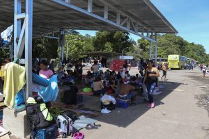 Costa Rica abre centro para migrantes en frontera sur con Panamá