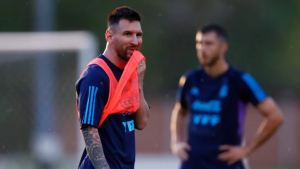 Messi dio nueva muestra de su recuperación: metió un golazo en la práctica de Argentina (VIDEO)