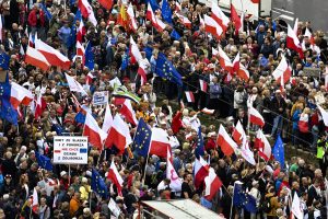 Participación en las elecciones generales en Polonia va en aumento