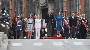 La princesa Leonor abre una nueva página en la monarquía en España con su juramento