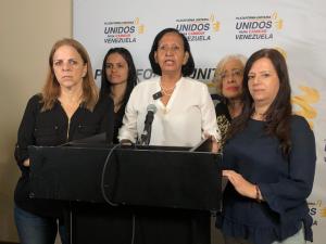 Mujeres de la Plataforma Unitaria Democrática de Venezuela llaman a votar en la Primaria por el futuro del país